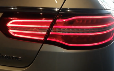 Todo sobre las luces de estacionamiento